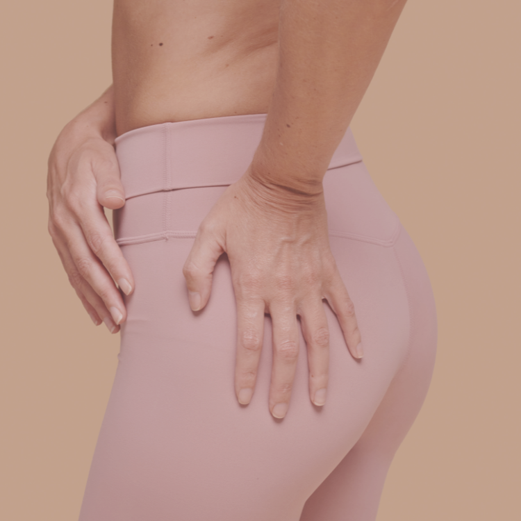 Lady wearing yoga leggings
